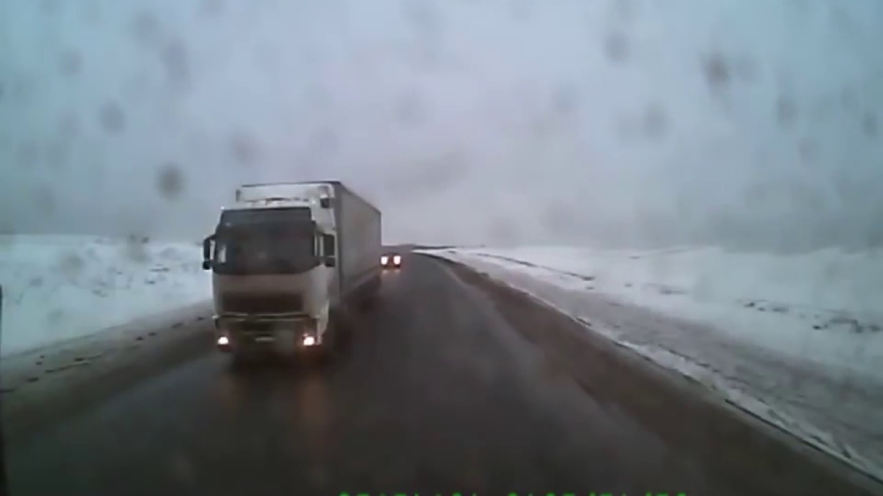 ДТП не увидел КАМАЗ... ДТП не увидел КАМАЗ...