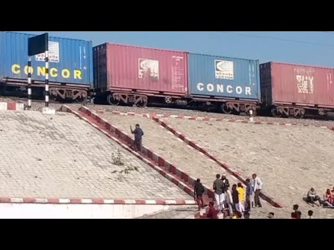 Single Stack Container Train Indian railways -Massive & Colorful Slngle Stack & container Train ...