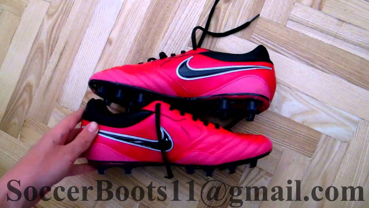 nike tiempo super ligera