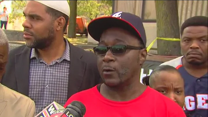 Terrence Kellom's father and lawyers speak after p...