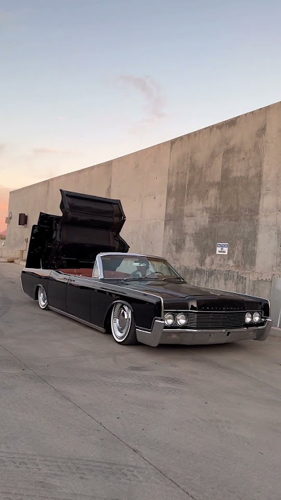 Lincoln Continental 1966