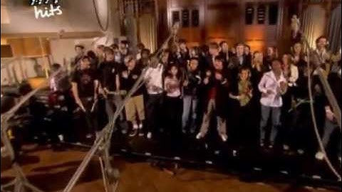 Band Aid 20 - Do They Know It's Christmas Time (2004)