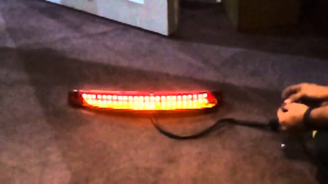 Z8 tail light red & yellow US YouTube