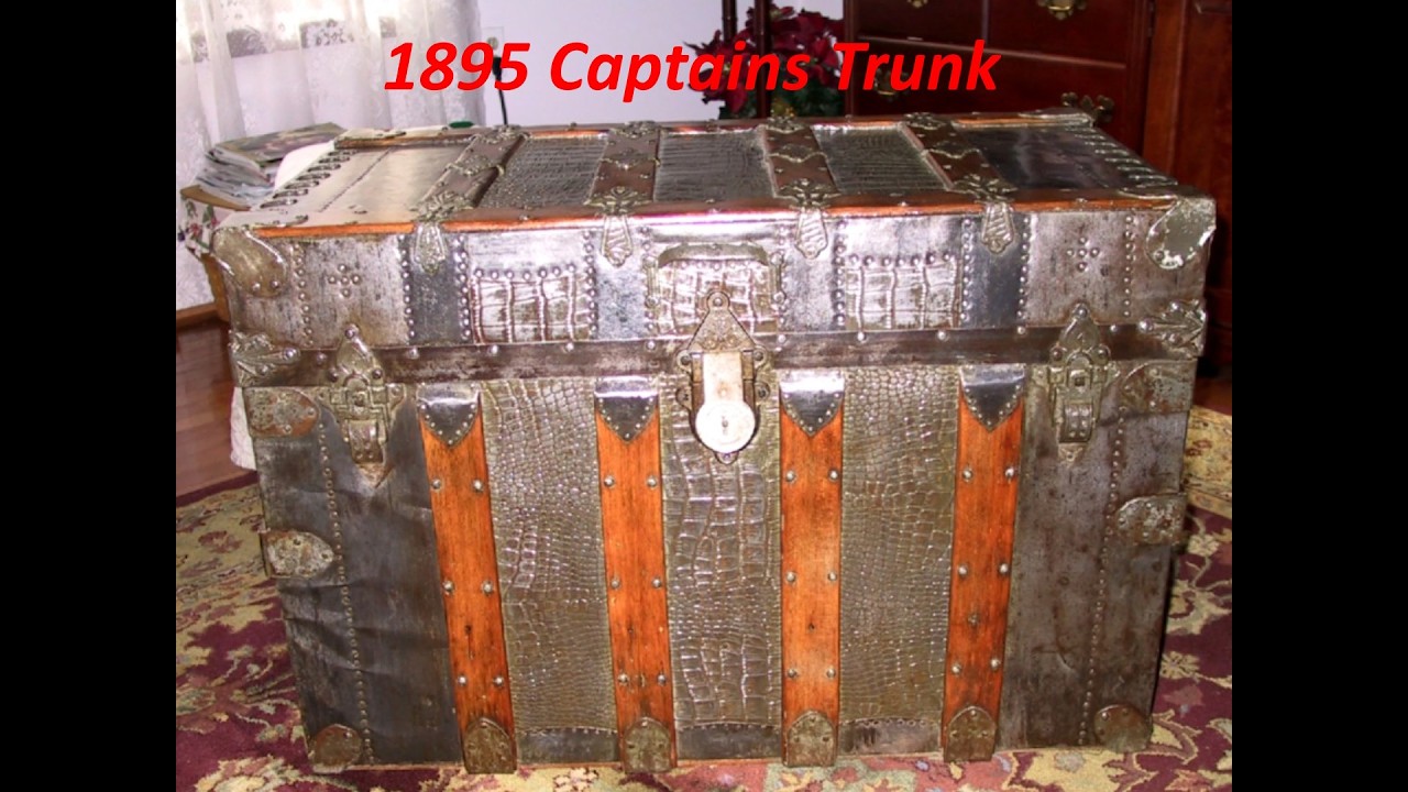 ⁣1895 Captain's Trunk (another Moment in Time)