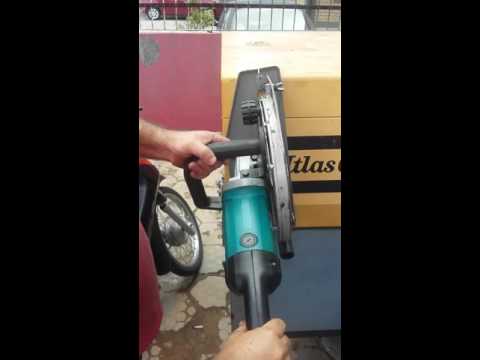 Видео обзор: Бетонорез 300 мм MAKITA 4112 HS (carton)
