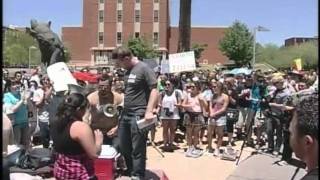 Undocumented Immigrants Lack Health Care
