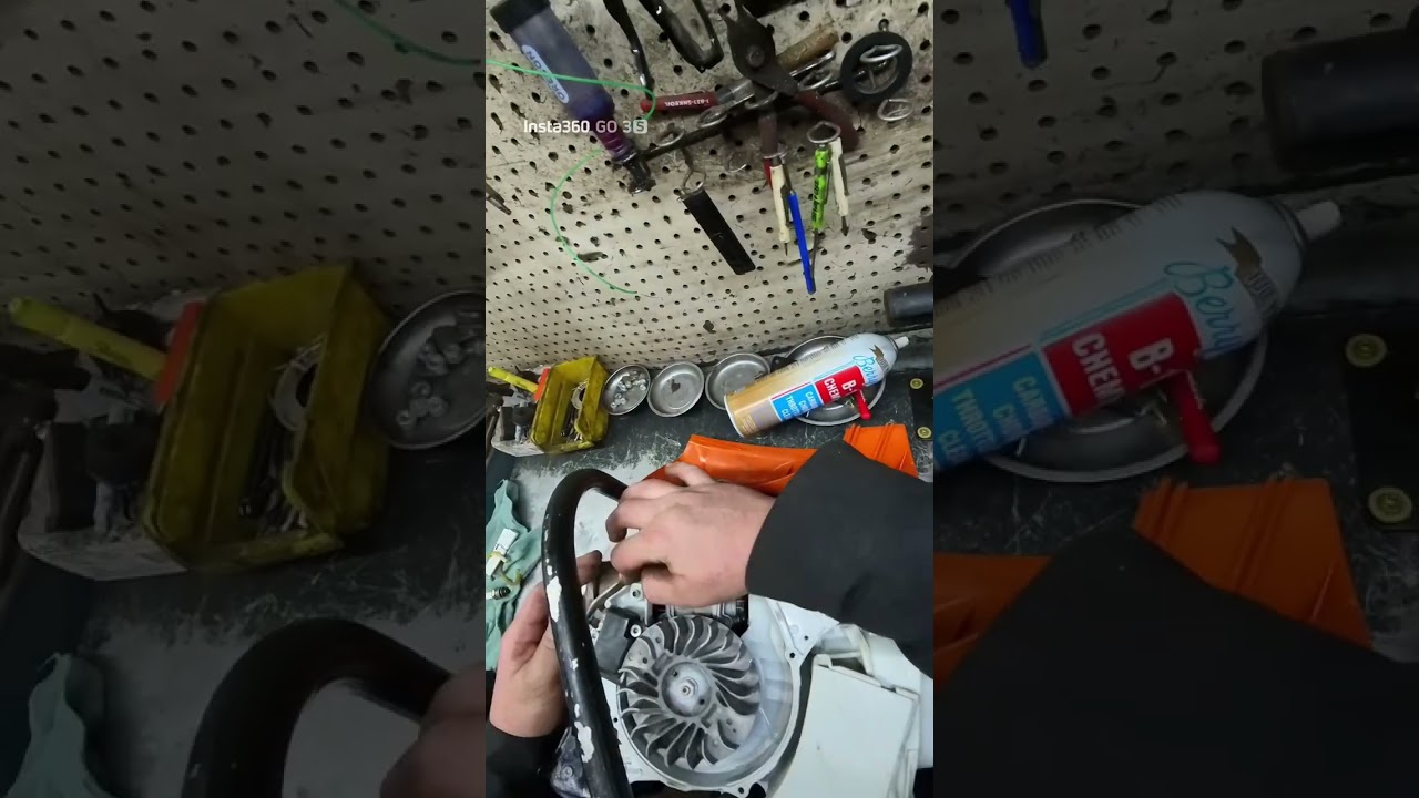 Ремонт торцовочной пилы после того, как кто-то другой попытался ее починить 