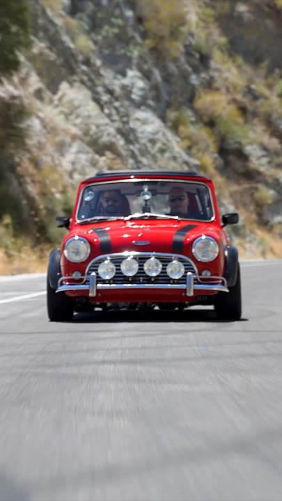 VTEC Powered CLASSIC Mini COOPER! #cars #automobile #classiccar #mini #minicooper #british
