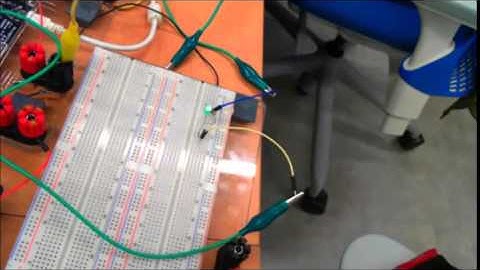 EECS 1011 - Lab 3 (In Lab - Part 10): LED Flicker