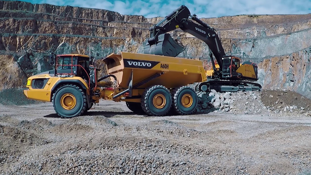 Demo of Volvo Construction Equipment Heavyweights YouTube