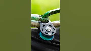 Notch Swing Cheek Micro Pulley #notch #arborist #treeclimbing #climbing