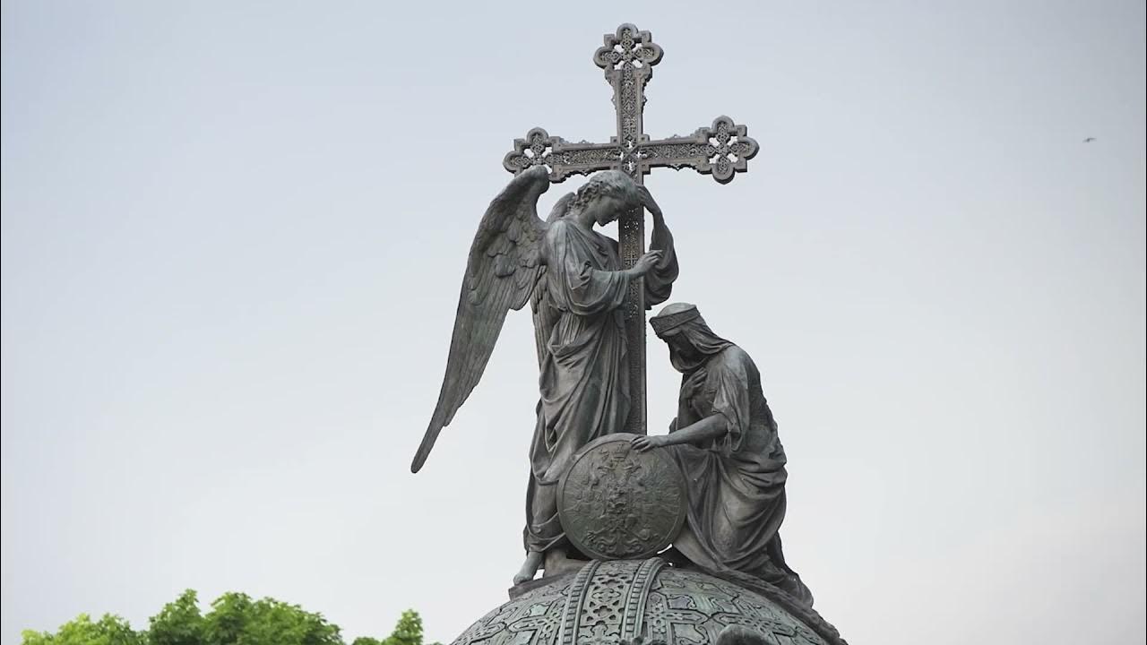 Эскиз памятника который будет символизировать историческую память. Эскиз памятника рисунок. Символы на памятниках. Памятники символизирующие историческую память. Памятники символизирующие историческую память.