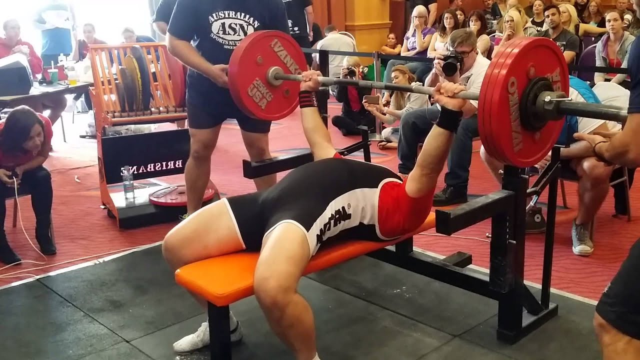 Mike benches a WR 182.5kg - PTC Canberra - YouTube