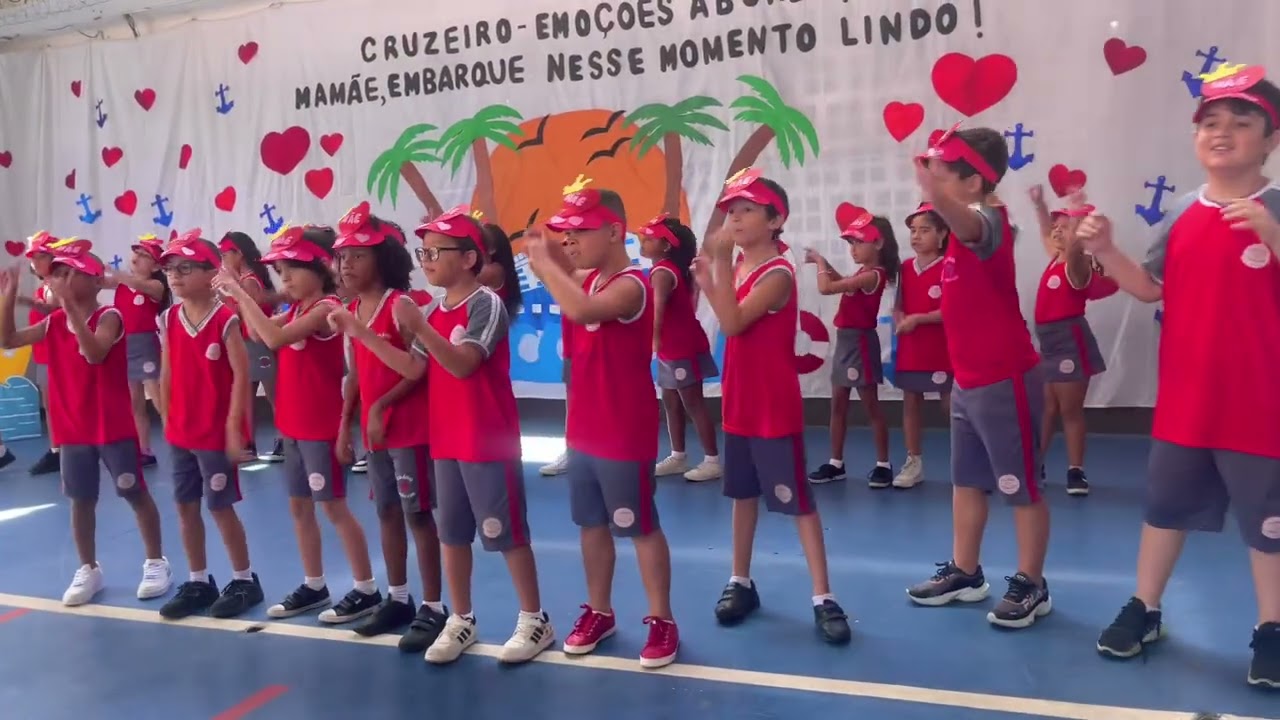 Dia das mães turma: 201 tia Alessandra 🌹💐