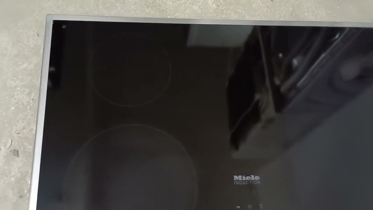 Вбудована індукційна поверхня Міле Miele KM 6307 Vario Zone