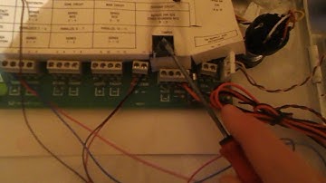 The insides of the ADE logic 4 metal keyswitch intruder alarm panel