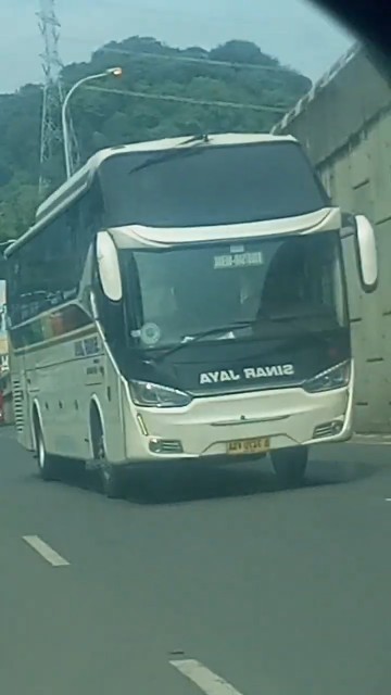 PHP Pemberi Harapan Palsu Bus keren siapa mudik pakai Bus? #vitaalviaofficial #trending #trend #fyp