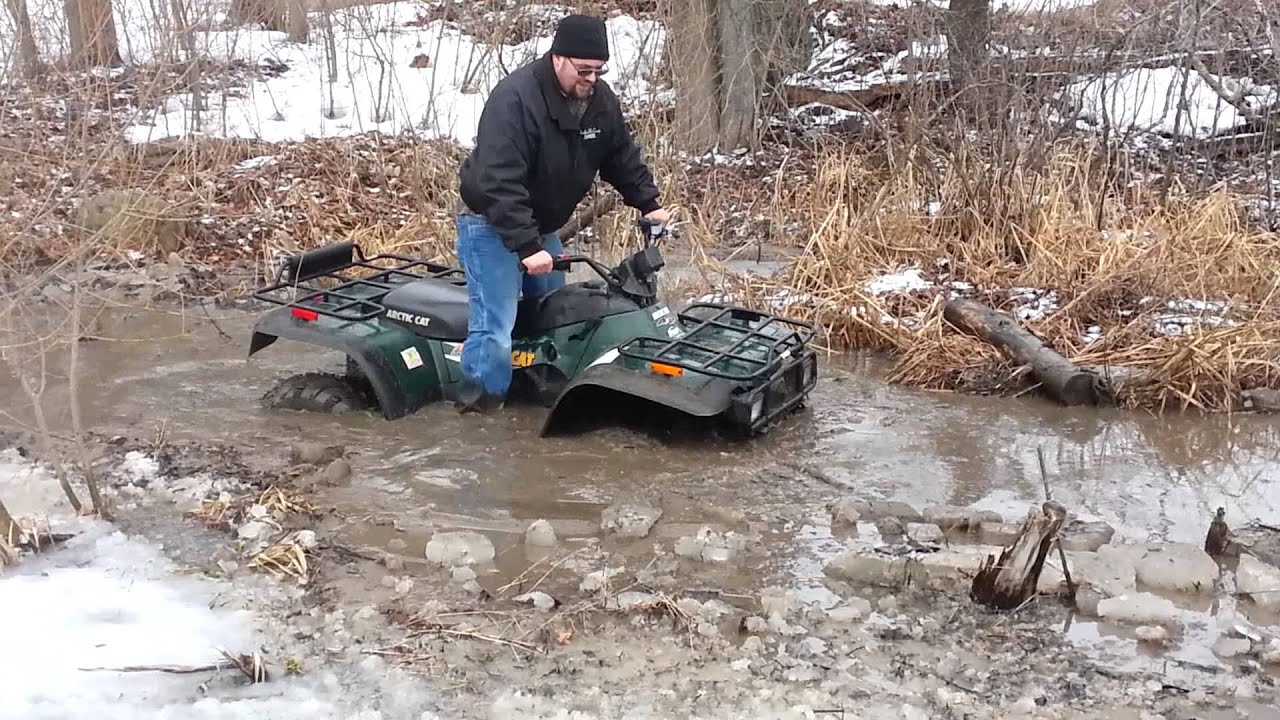 Artic cat 300 ice bog