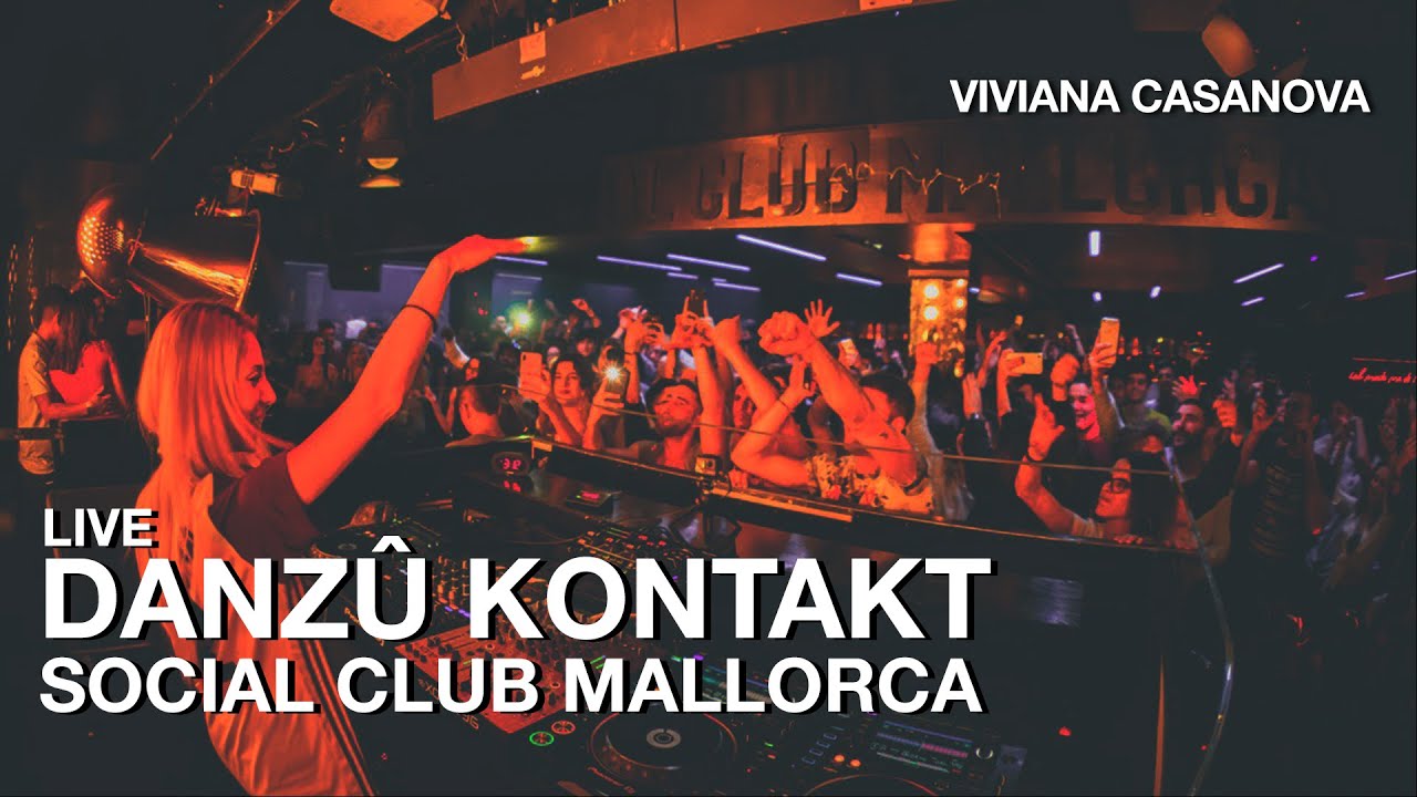 Viviana Casanova 28-12-2019 Live streaming at Danzu Kontakt in Social Club  Mallorca - YouTube