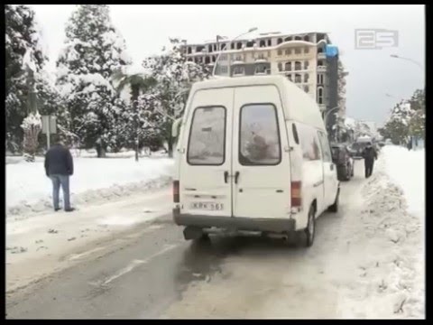 მუნიციპალური ტრანსპორტი თითქმის სრული დატვირთვით მუშაობს