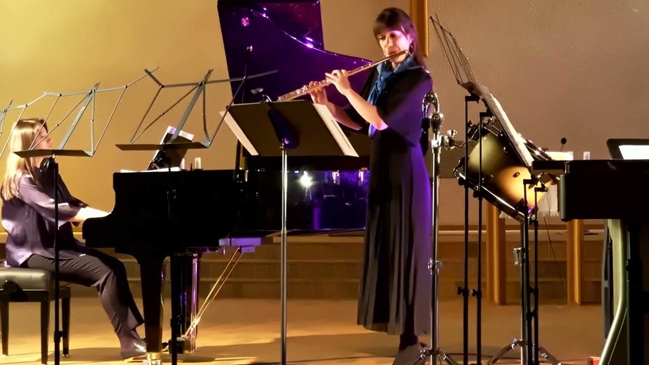 A Harmonious Trio: Flute, Schimmel Piano, and Yamaha YV-2700 Vibraphone (S21 Ultra HDR10+ 4k S5K3J1)