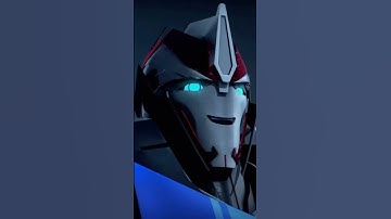 Smokescreen (TFP) Vs. Mirage (RoTB)