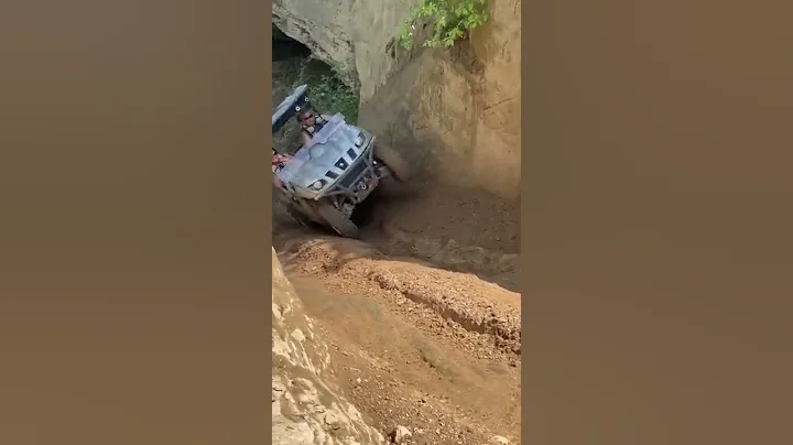 Who needs ground clearance when you got skill?