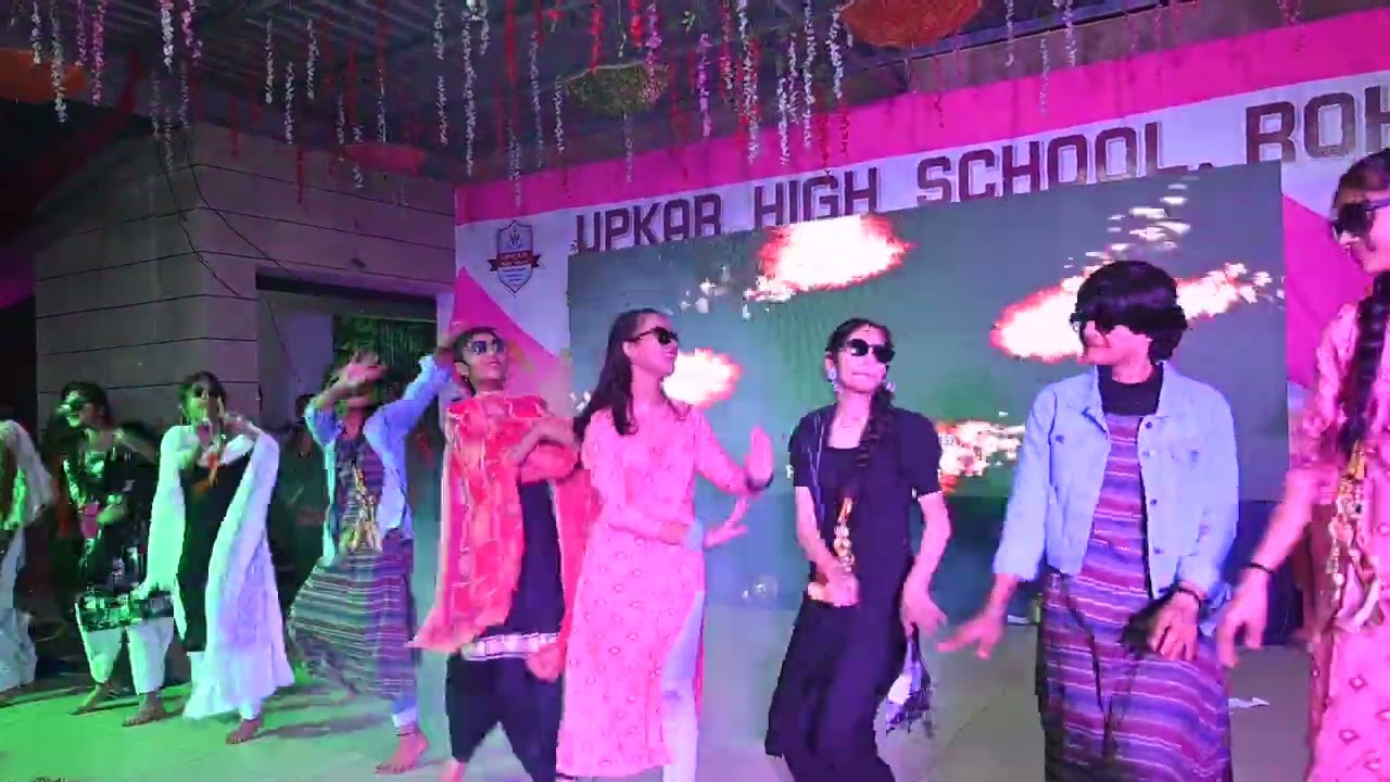 Punjabi Song (Group Dance) by uhs Students
