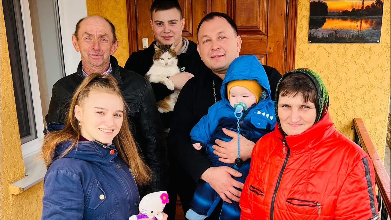 У каналі Олексій Філюк відбувається прямий ефір.