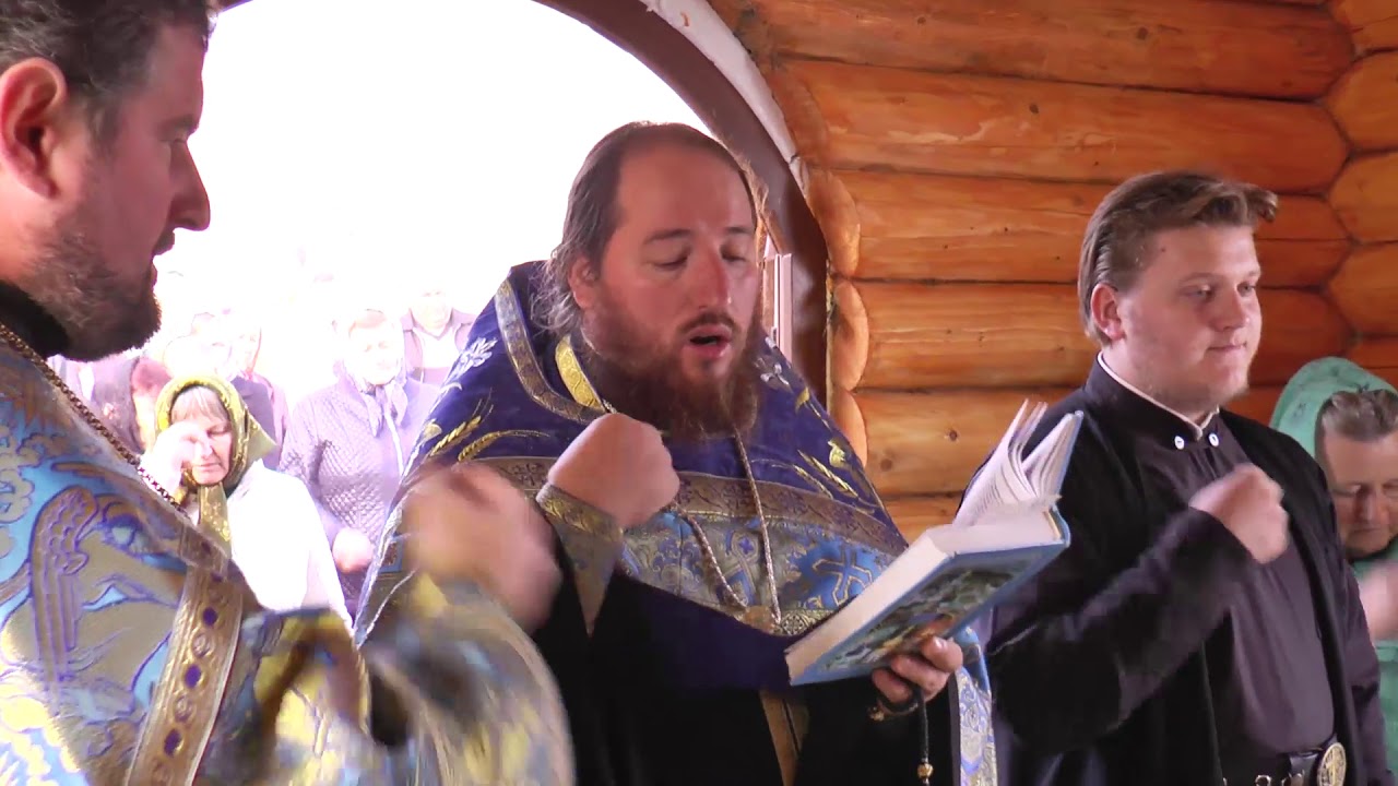 служба на честь Іверської  Ікони  Пресвятої Богородиці