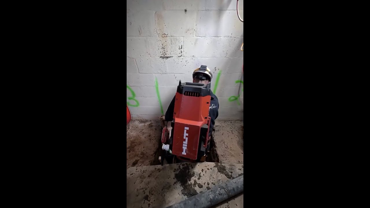 Hilti concrete vibrator NCV 10-22