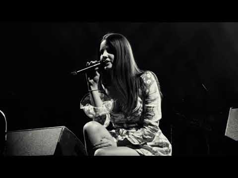 Lana del Rey - Cinnamon Girl (Live in Chicago)