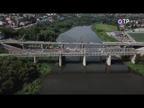 Из глубины. Истории янтарного острова. Мост на костях. Господин инженер. Скелеты в шкафу