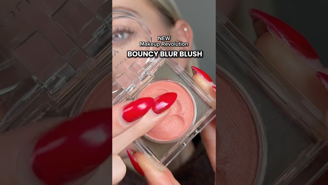 TRYING SQUISHY BLUSH? 😳 