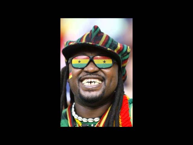 Guarda Ofori Amponsah - Bonwire su YouTube Guarda Ofori Amponsah - Bonwire su YouTube