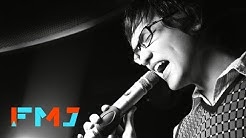 Afgan - Bukan Cinta Biasa ( Official Lyric Video )  - Durasi: 4:28. 