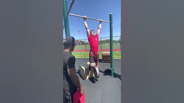 Get strong w/ Weighted Pull-ups