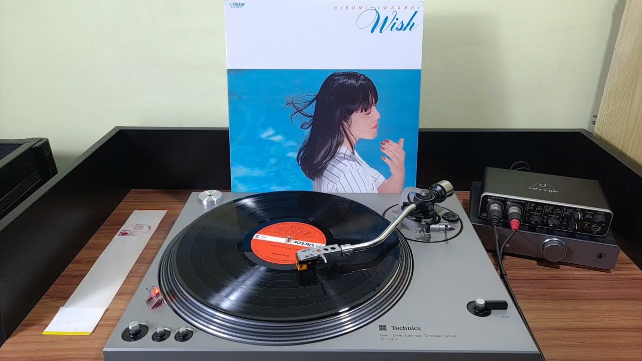 邦楽 WISHES 岩崎宏美 (Hiromi Iwasaki) - Wishes [1980] - YouTube