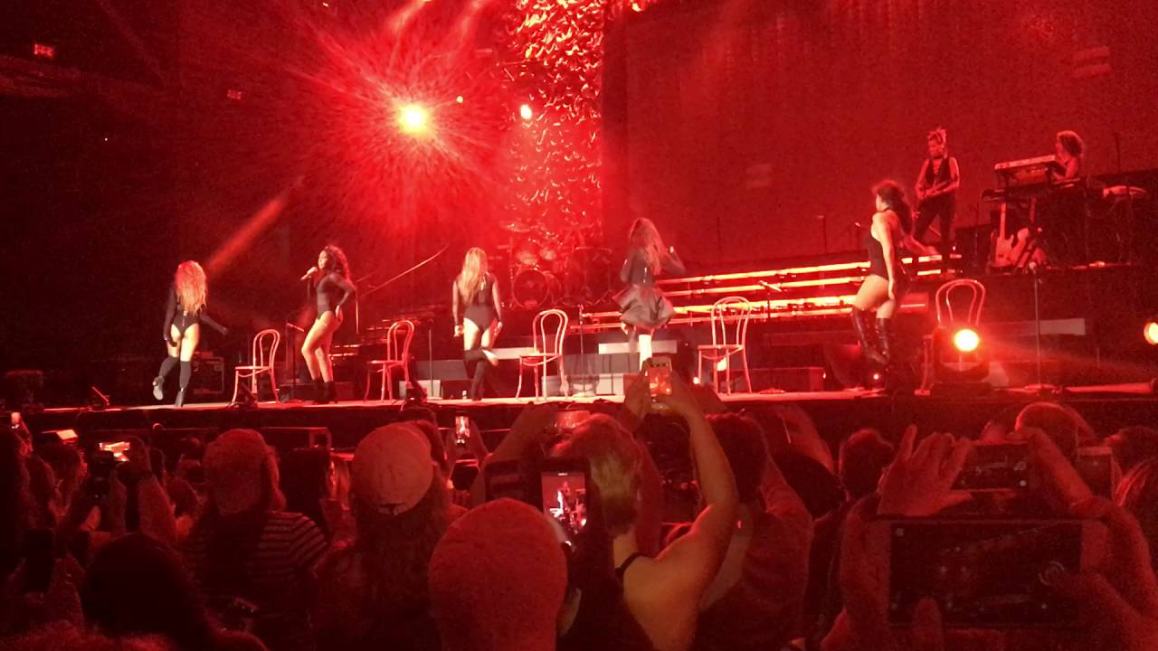 Fifth Harmony - Big Bad Wolf (Darien Lake, NY, 8/3/2016)