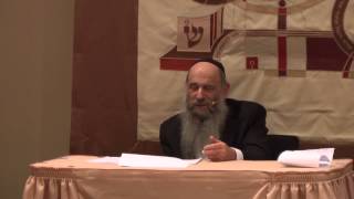 Why Don't We Put Cash in Mishloach Manos? Ask the Rabbi Live with Rabbi Mintz