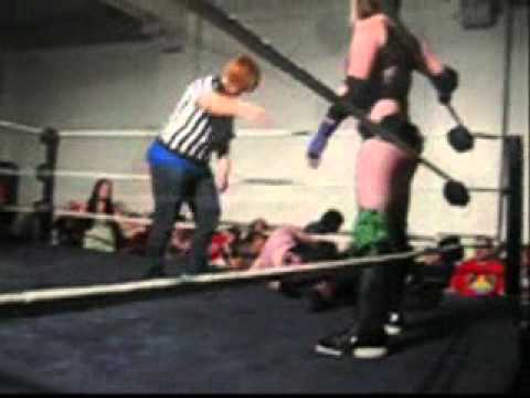 CTW Les Beubs Vs Angie Skye