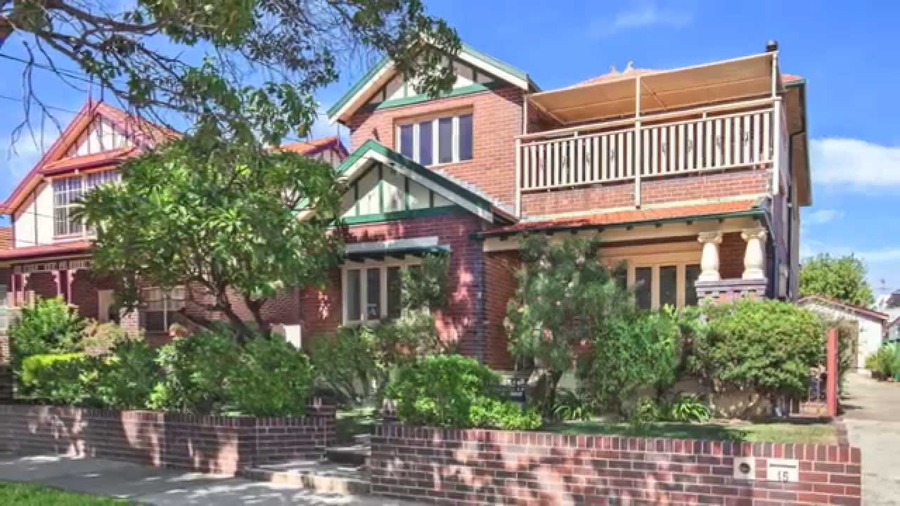 15 Rowley Road, Russell Lea YouTube