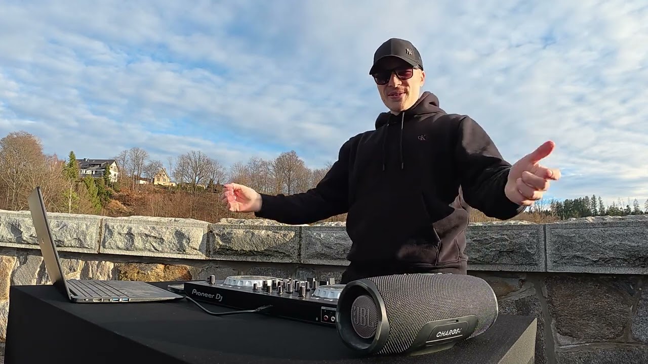 Schleini - Daheim (Techno)