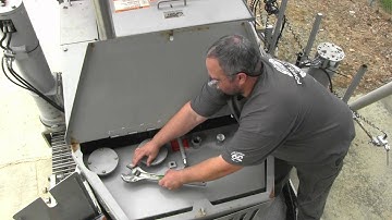 Power Curbers How-To: Check & Change the Hydraulic Oil in a 5700-C