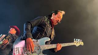 Pacas de a Kilo (Ibagué, Col) Los Tigres del Norte en Vivo