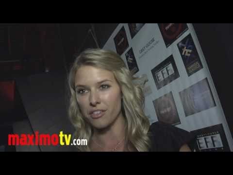 SARAH WRIGHT on "Touchback", Kurt Russell at Hanni...