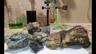 Золото в камнях. Поисковые работы. Gold in the rocks. Geological-exploration works.