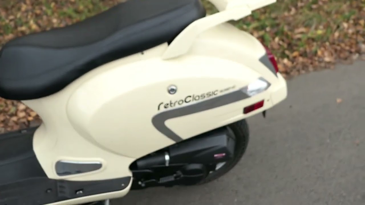 EU Moped Scooter Retro Classic