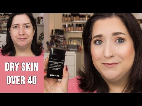 Cute and Mundane: CHANEL Perfection Lumière Velvet foundation in B20 review  + (swatches)