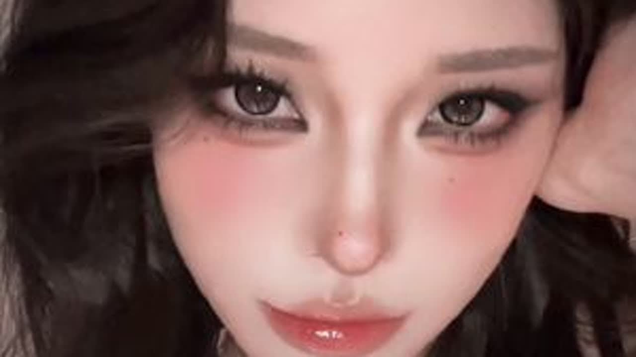 新手详细讲解版全妆跟练 | 不愧是低像素甜欲小烟熏 谁画谁美！